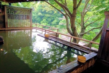 シニアビューティ×時間美容という独自の設計